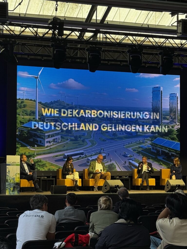 Panel zur Dekarbonisierung bei den Decarbon Days 2025