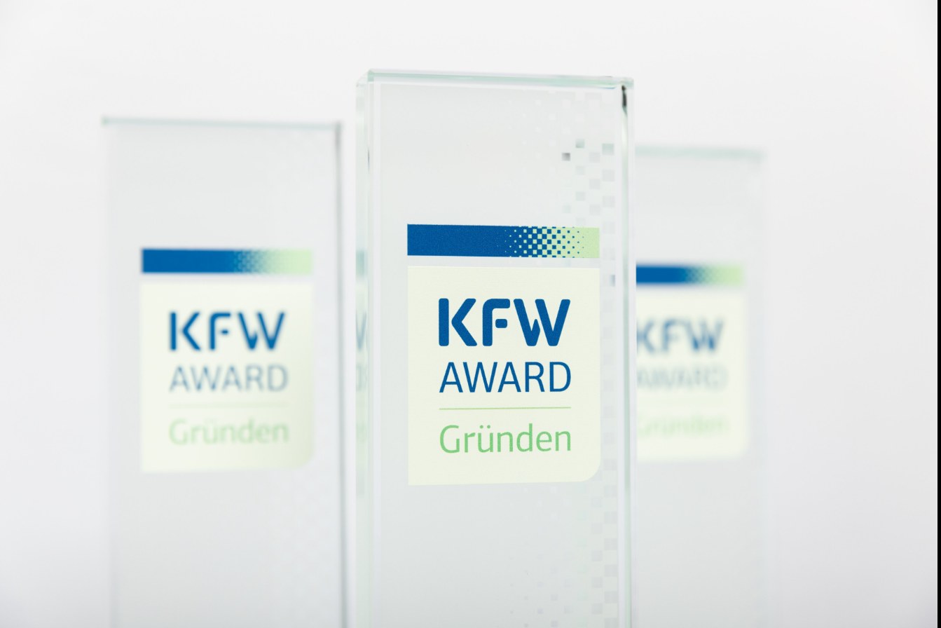 KfW Award Gründen 2024: Trophäen
