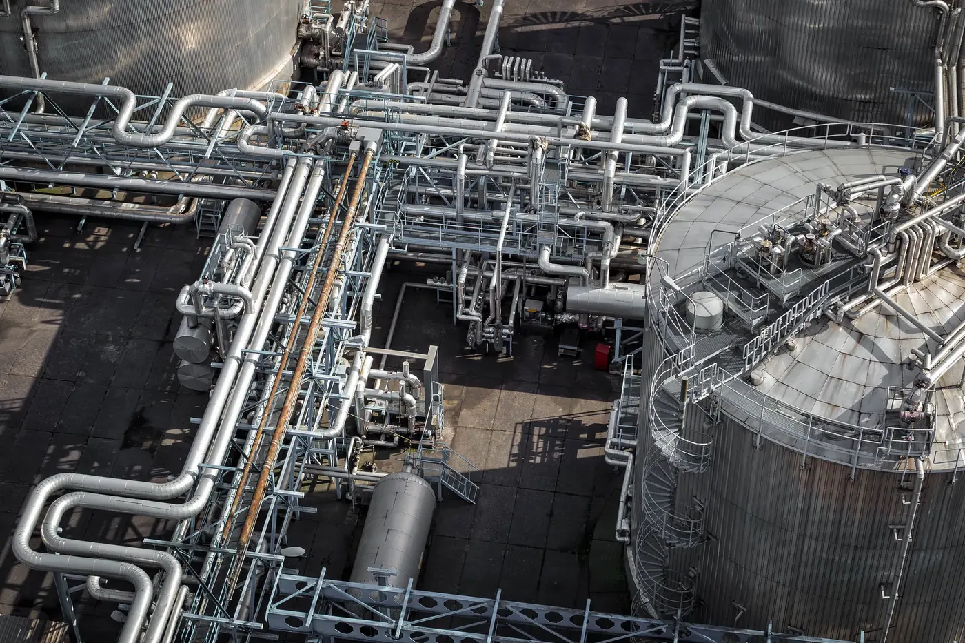 Pipelines for process heat